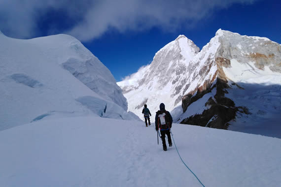 climbing-pisco Climb in the Cordillera Blanca Huaraz Peru