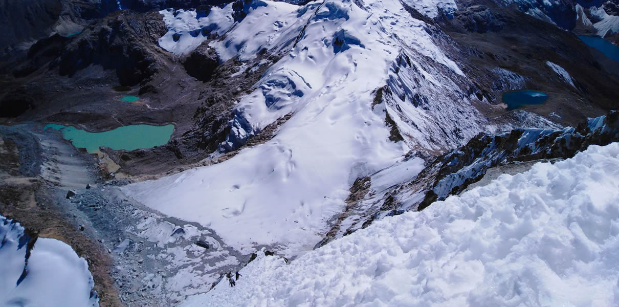 Climbing Nevado climbing-ranrapalca