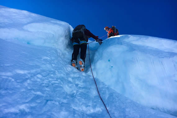 Nevado climbing-yanapaccha Climb