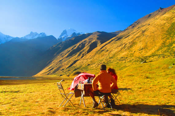 Nevado mini-trek-huayhuash-4days Climb